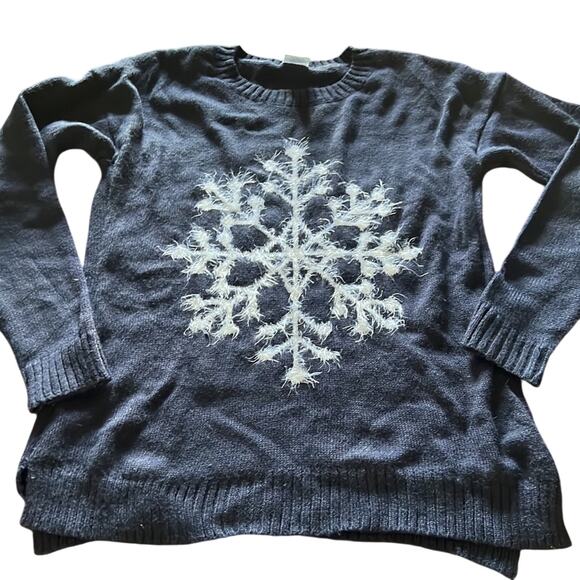 Navy Blue and White Fuzzy Snowflake Sweater Woman Size Medium Slouchy - Picture 4 of 9